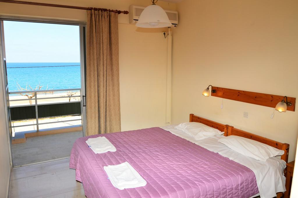 Pantelis Hotel Poros  Eksteriør billede